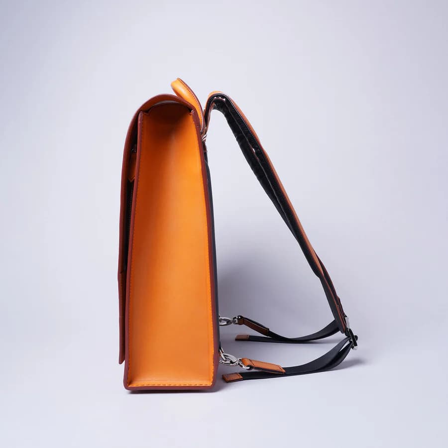 The Nagoya Executive - Camel Tan - alternate view