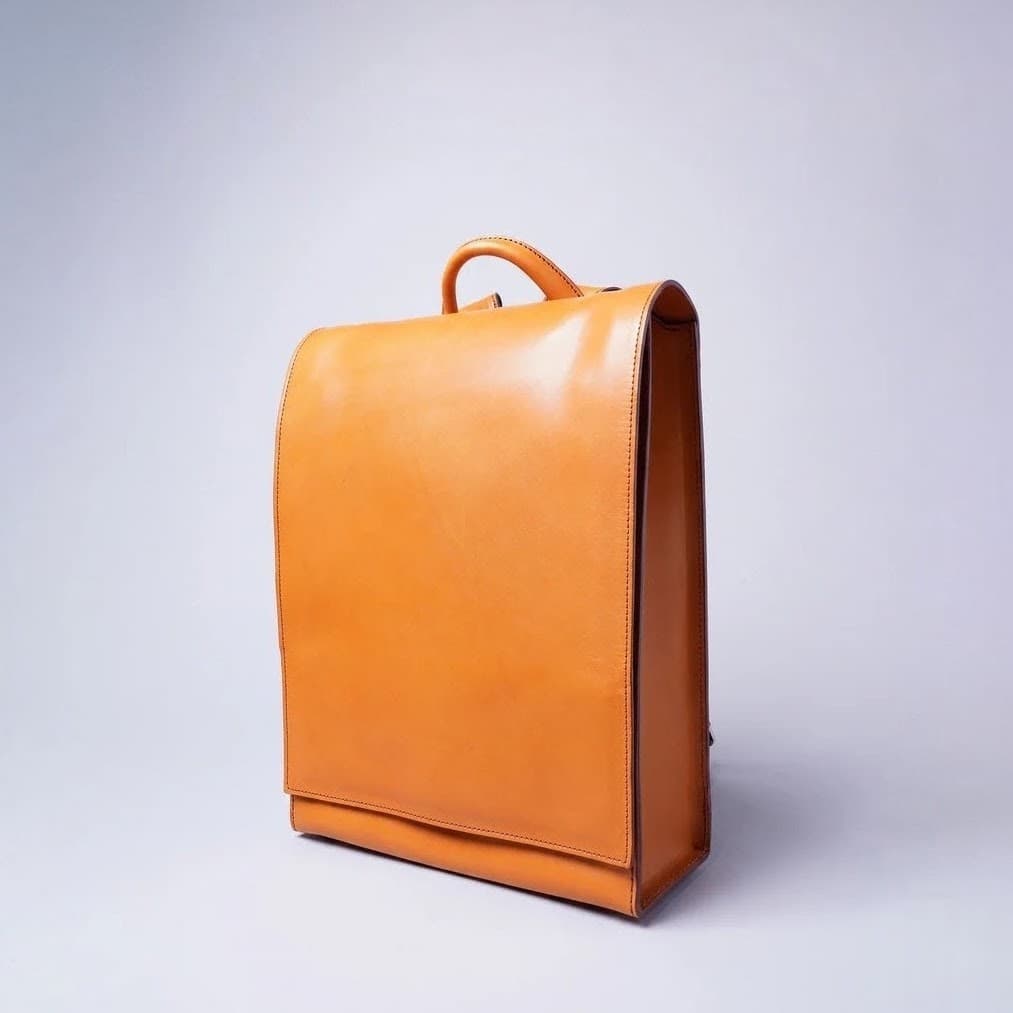 The Nagoya Executive - Camel Tan - View 1